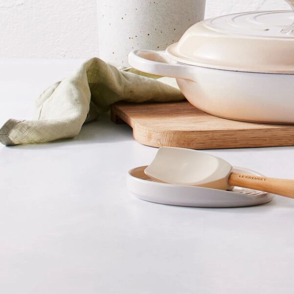 Descanso Oval de Colher de Cerâmica Meringue Le Creuset