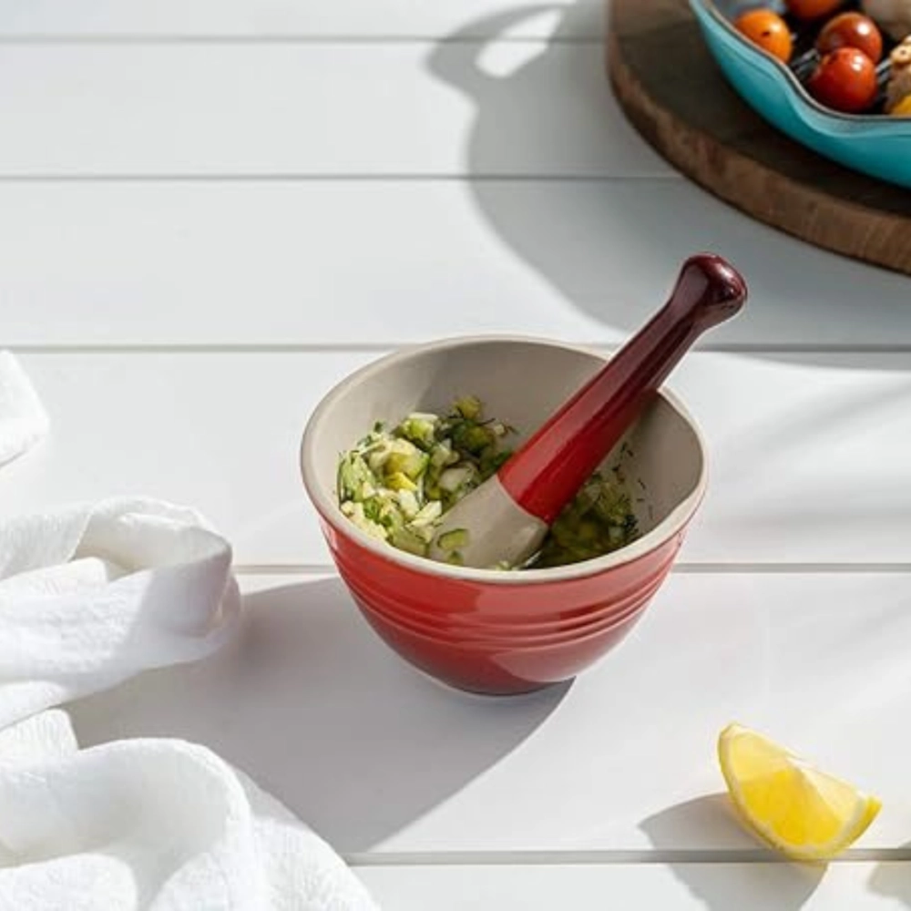 Pilão com Macerador 300 ml Vermelho Le Creuset