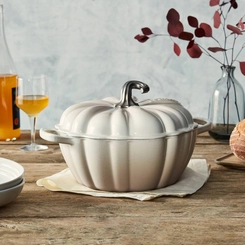 Panela Abóbora Halloween 24 cm Meringue Le Creuset
