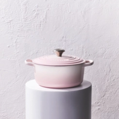 Panela Redonda Signature 24 cm Shell Pink Le Creuset