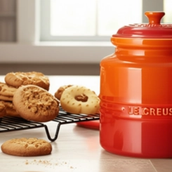 Pote para Biscoitos 2,4 Litros de Cerâmica Laranja Le Creuset
