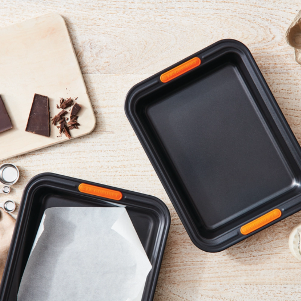 Set 2 Formas Retangular 28 cm e 33 cm Antiaderente Preto Le Creuset