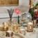 Mini Vela Decorativa em Lata 25h Gilt Pomander e Hinoki Voluspa