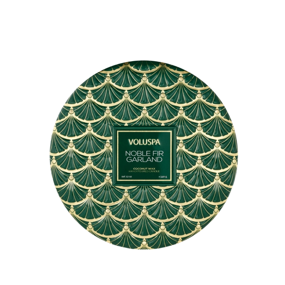 Vela Decorativa em Lata 3 Pavios 60h Noble Fir Garland Voluspa