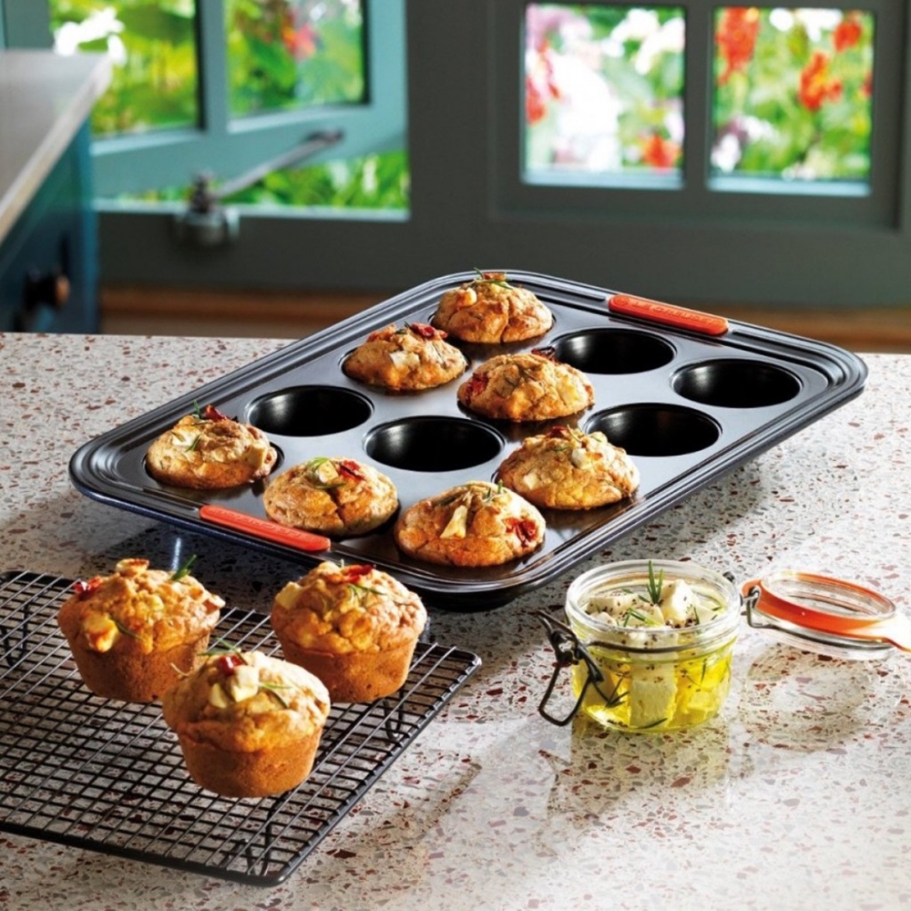 Forma Para 12 Cupcakes Preto Le Creuset Loja Cheff