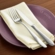 Prato Oval Raso Flora de Cerâmica 24 cm Mauve Pink Le Creuset