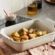 Kit de Travessa Retangular 32 cm e Moedores de Sal e Pimenta Meringue Le Creuset