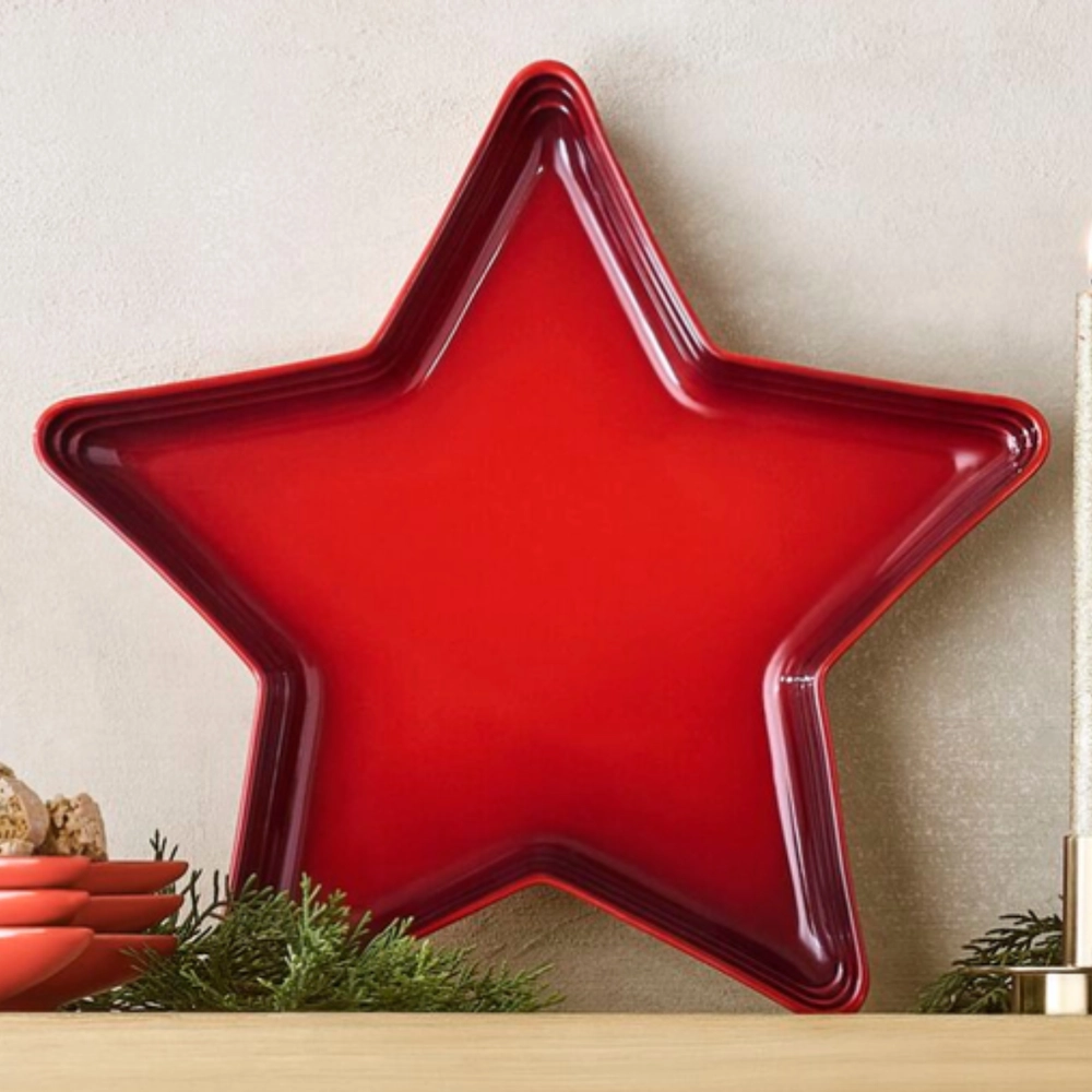 Bandeja de Servir em Cerâmica Estrela 36 cm Vermelho Le Creuset