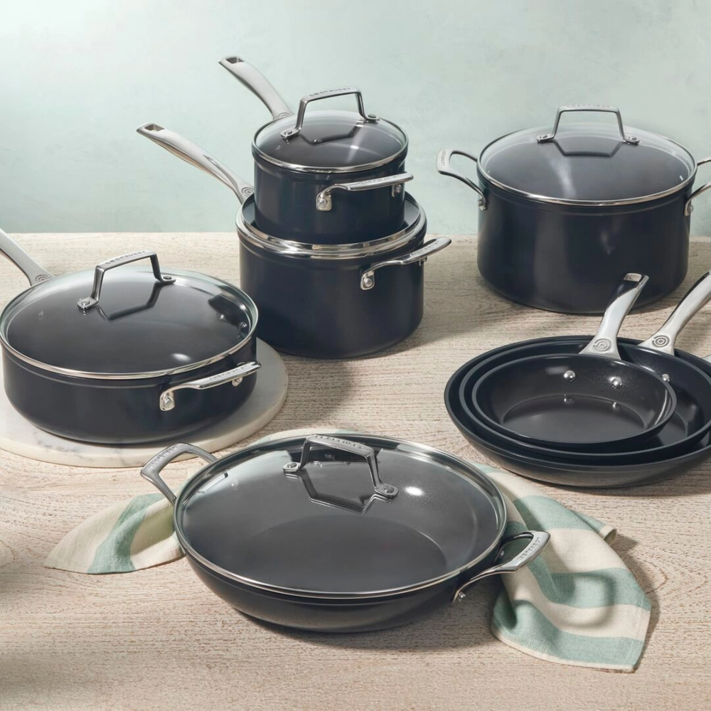 Conjunto de 8 Non-Stick Ceramic Essential Le Creuset