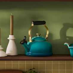 Chaleira Tradicional com Apito 1,6 Litros Bleu Riviera Le Creuset