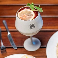 Taça Térmica Cocktail Glass 414 ml Cream Gloss Stanley