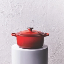 Panela Redonda Signature 24 cm Vermelho Le Creuset